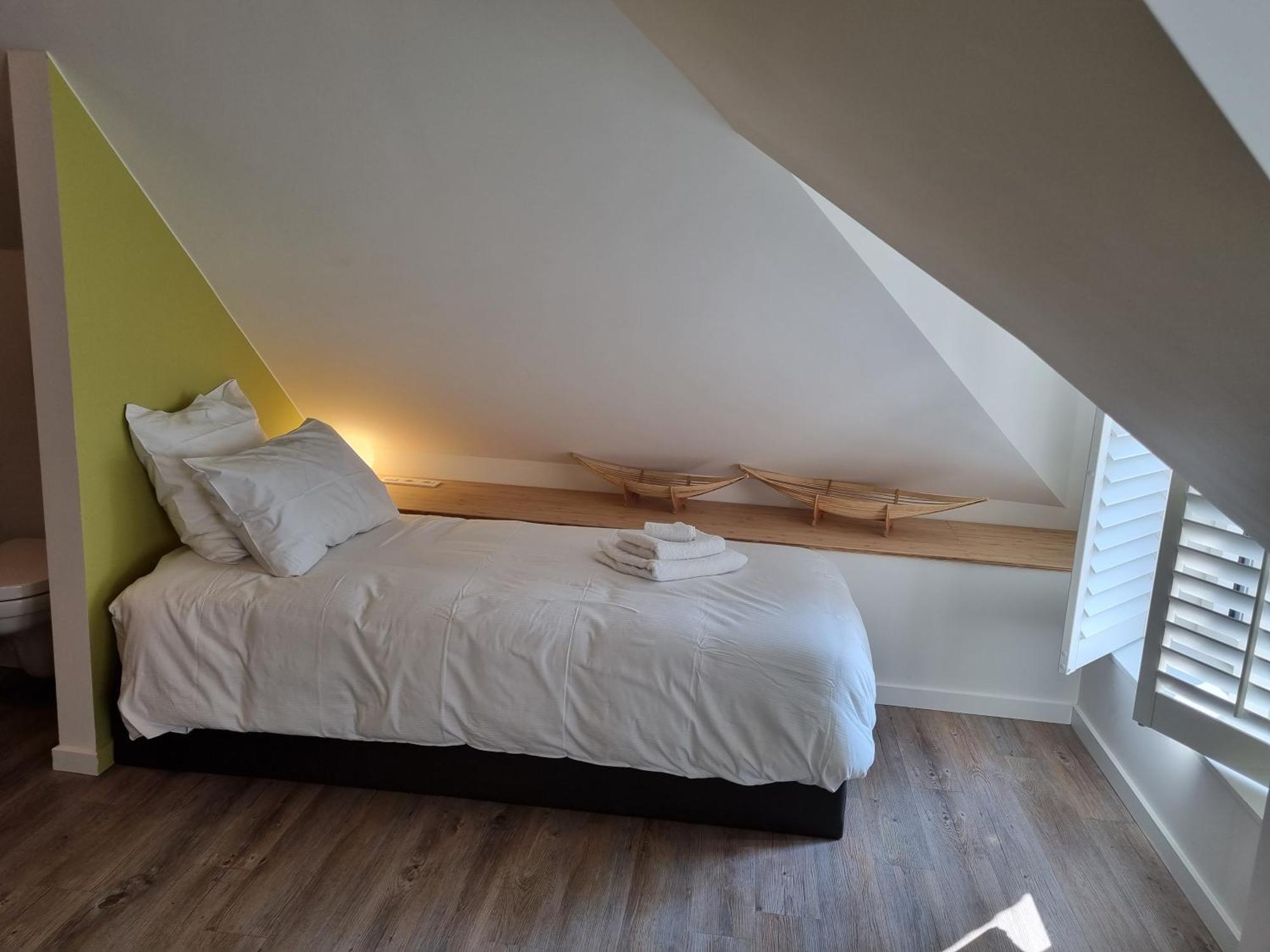 De Kaai Hotell Halle  Rom bilde